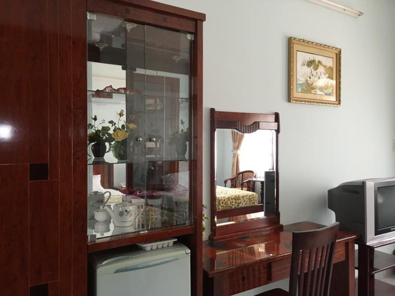 Hoa Anh Dao Hotel トゥイホア エクステリア 写真