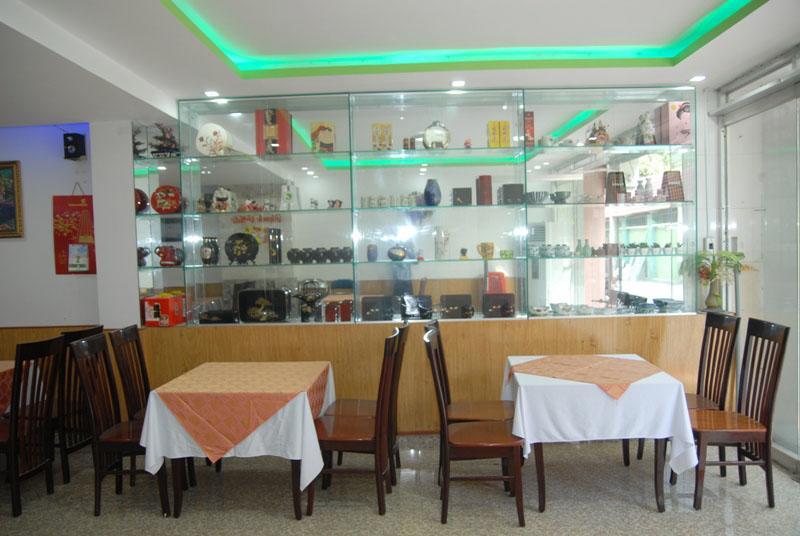 Hoa Anh Dao Hotel トゥイホア エクステリア 写真